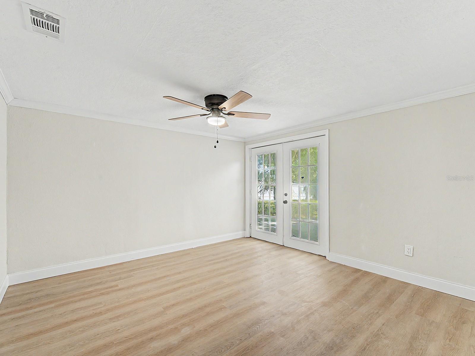 7708 Maryland Ave Property Photo 27