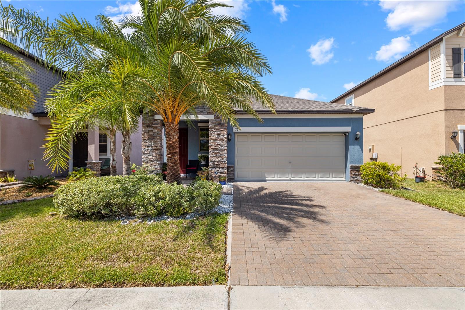 9611 Ivory Dr Property Photo 3