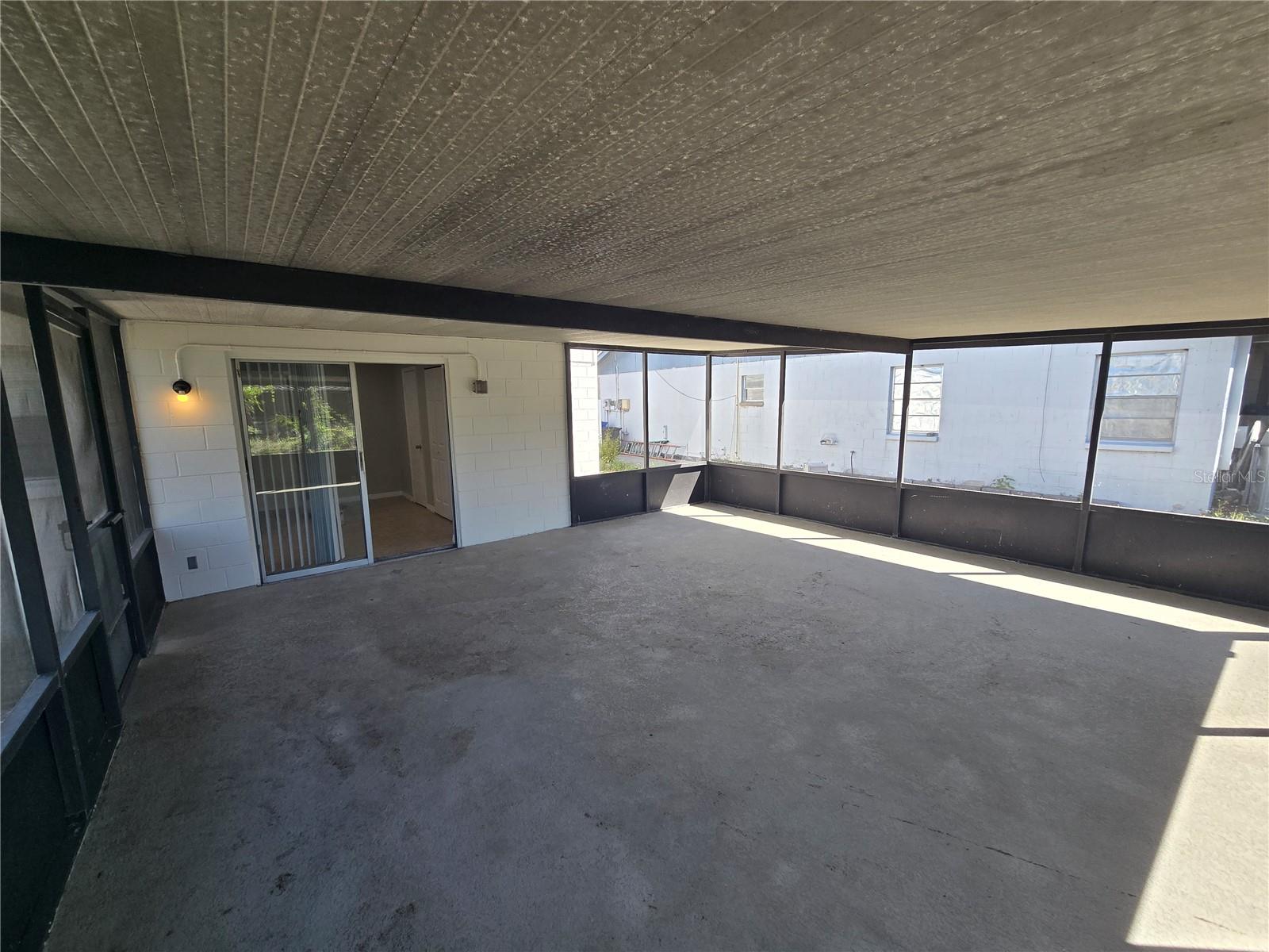 12109 Clearbrook Ct Property Photo 13