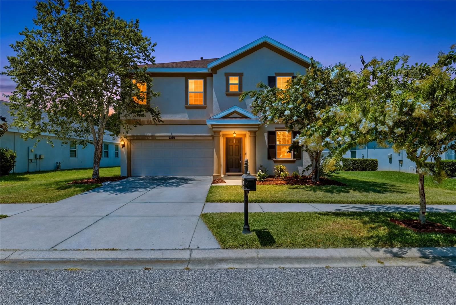 21439 Southern Charm Dr Property Photo 10