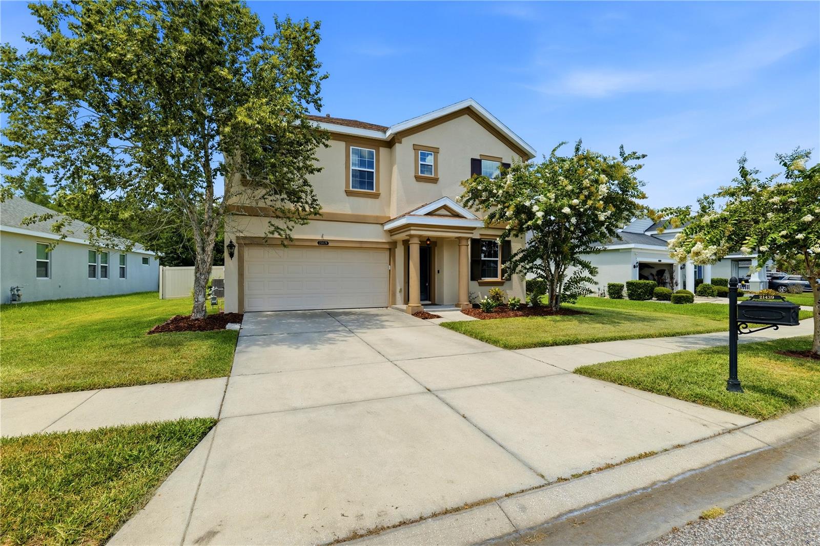 21439 Southern Charm Dr Property Photo 12
