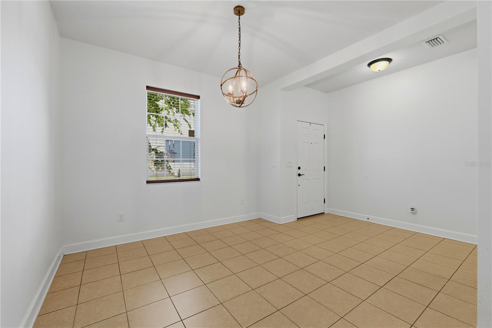21439 Southern Charm Dr Property Photo 15
