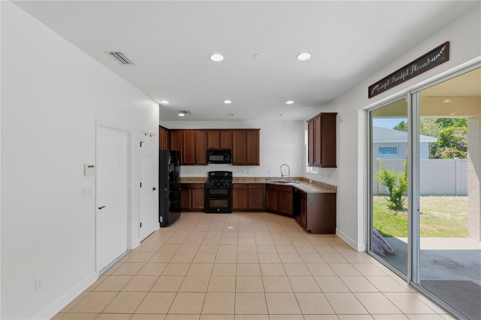 21439 Southern Charm Dr Property Photo 20