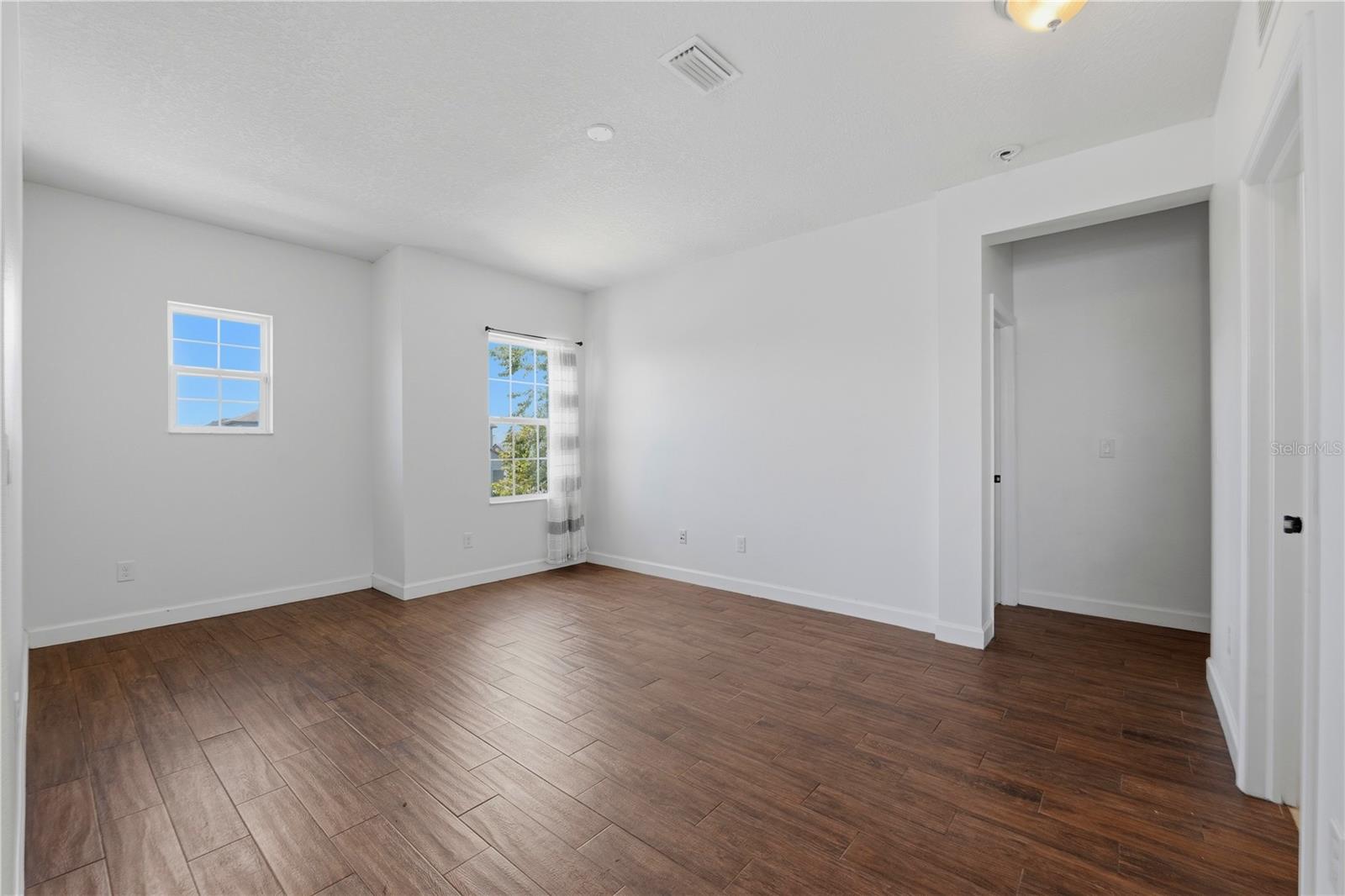21439 Southern Charm Dr Property Photo 32