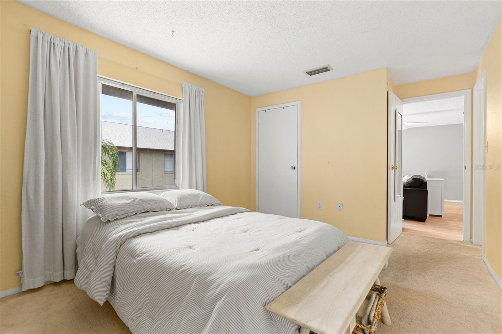 4215 E Bay Dr #1701g Property Photo 5