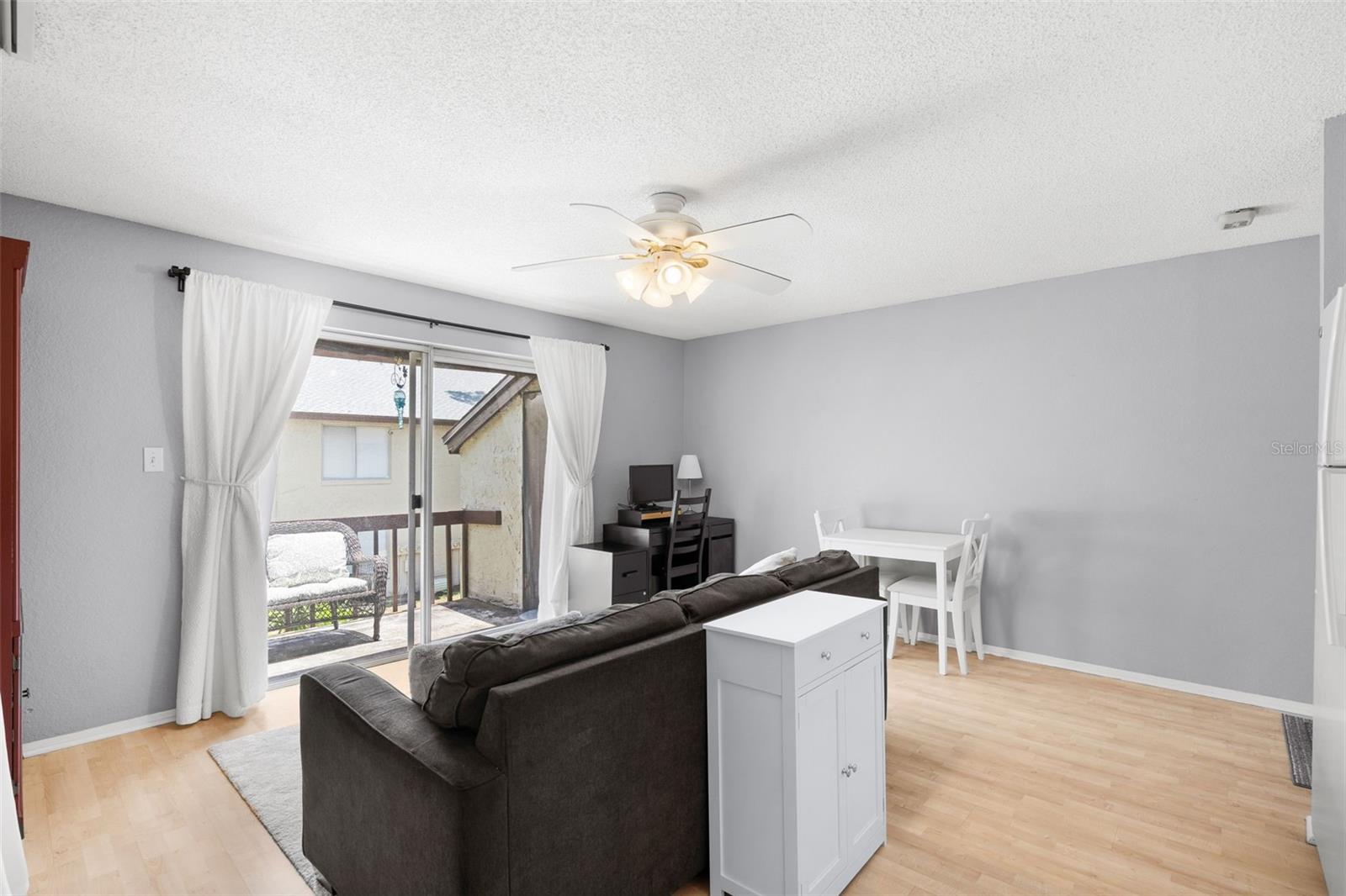 4215 E Bay Dr #1701g Property Photo 8