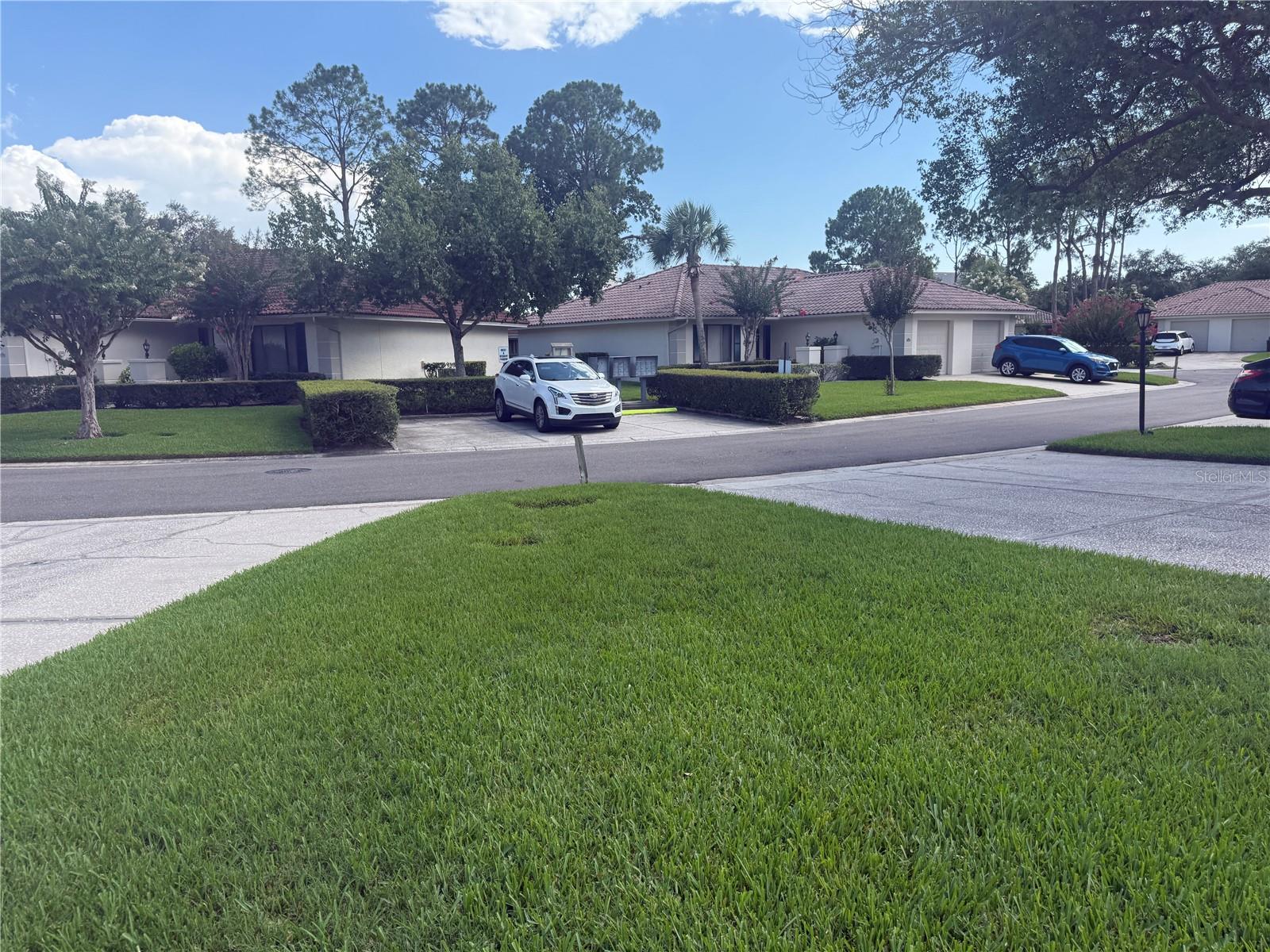 18425 Aintree Ct Property Photo 5