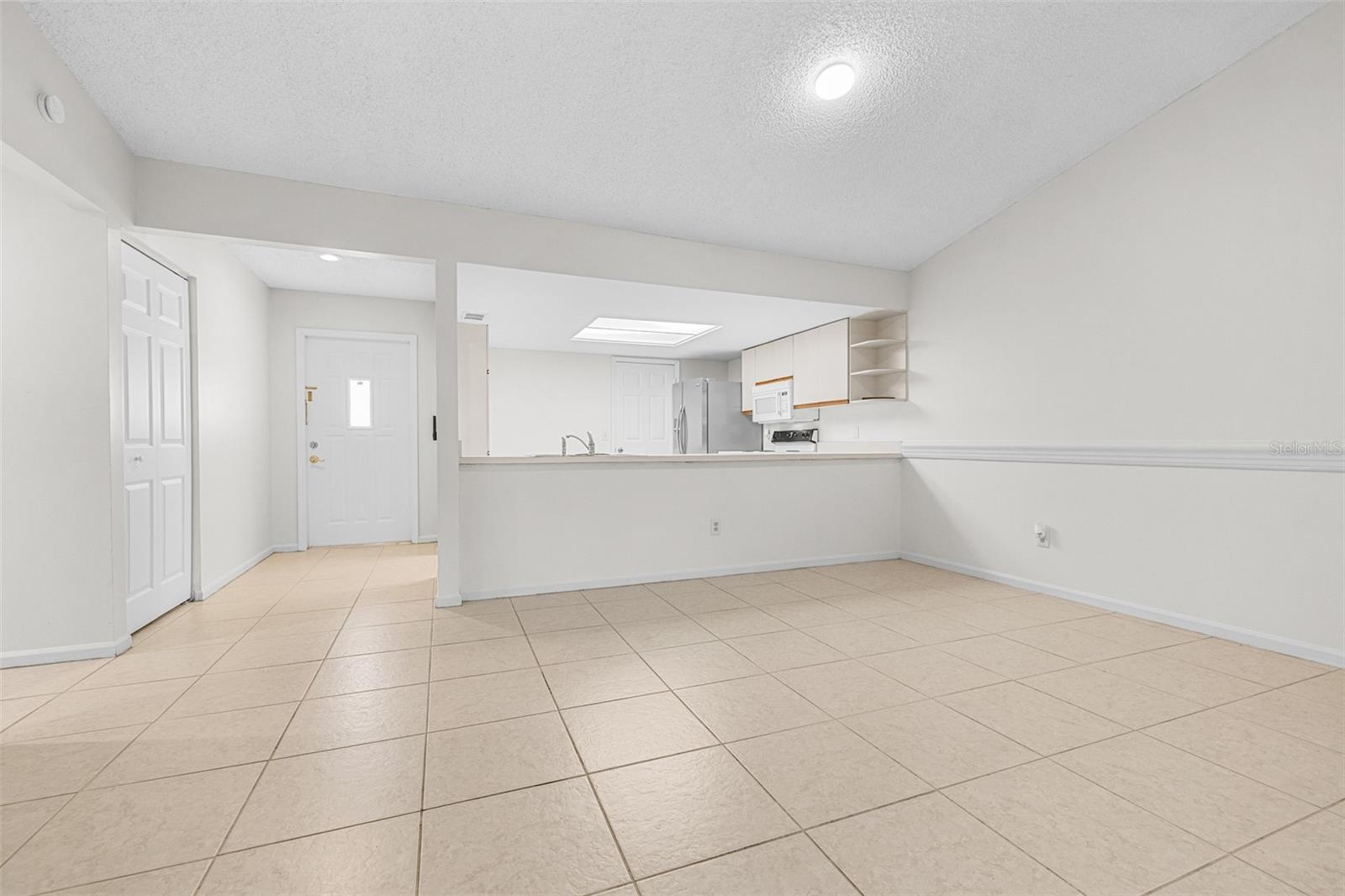 18425 Aintree Ct Property Photo 15