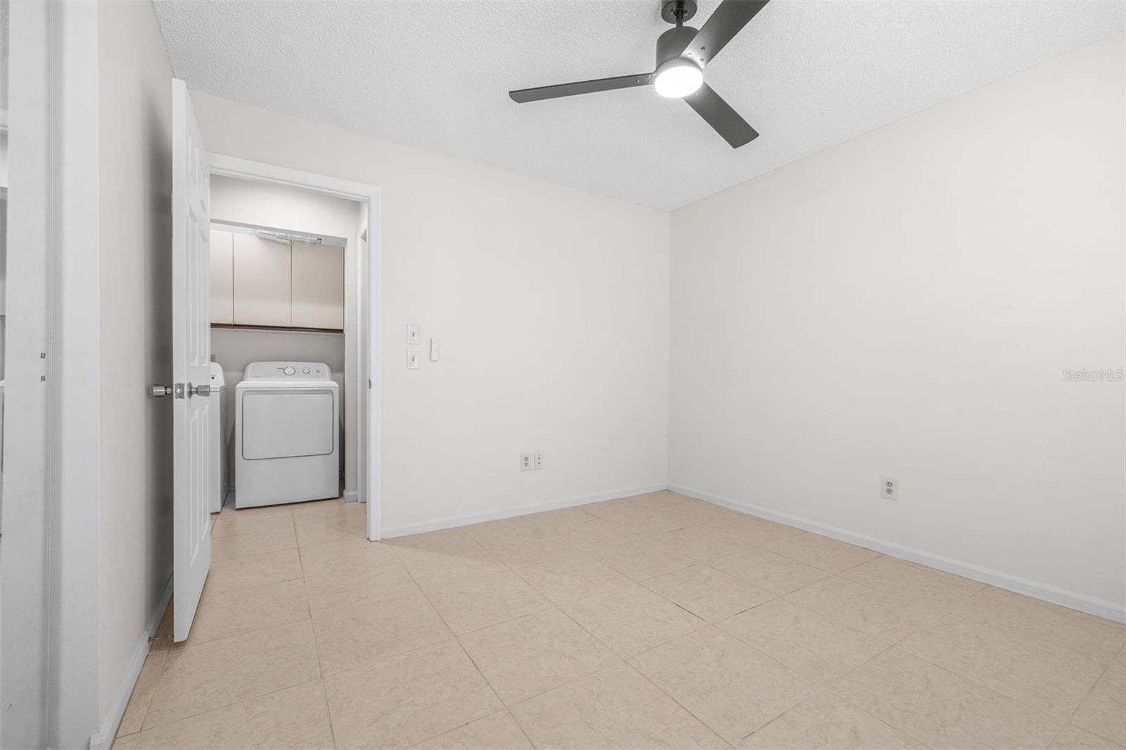 18425 Aintree Ct Property Photo 38