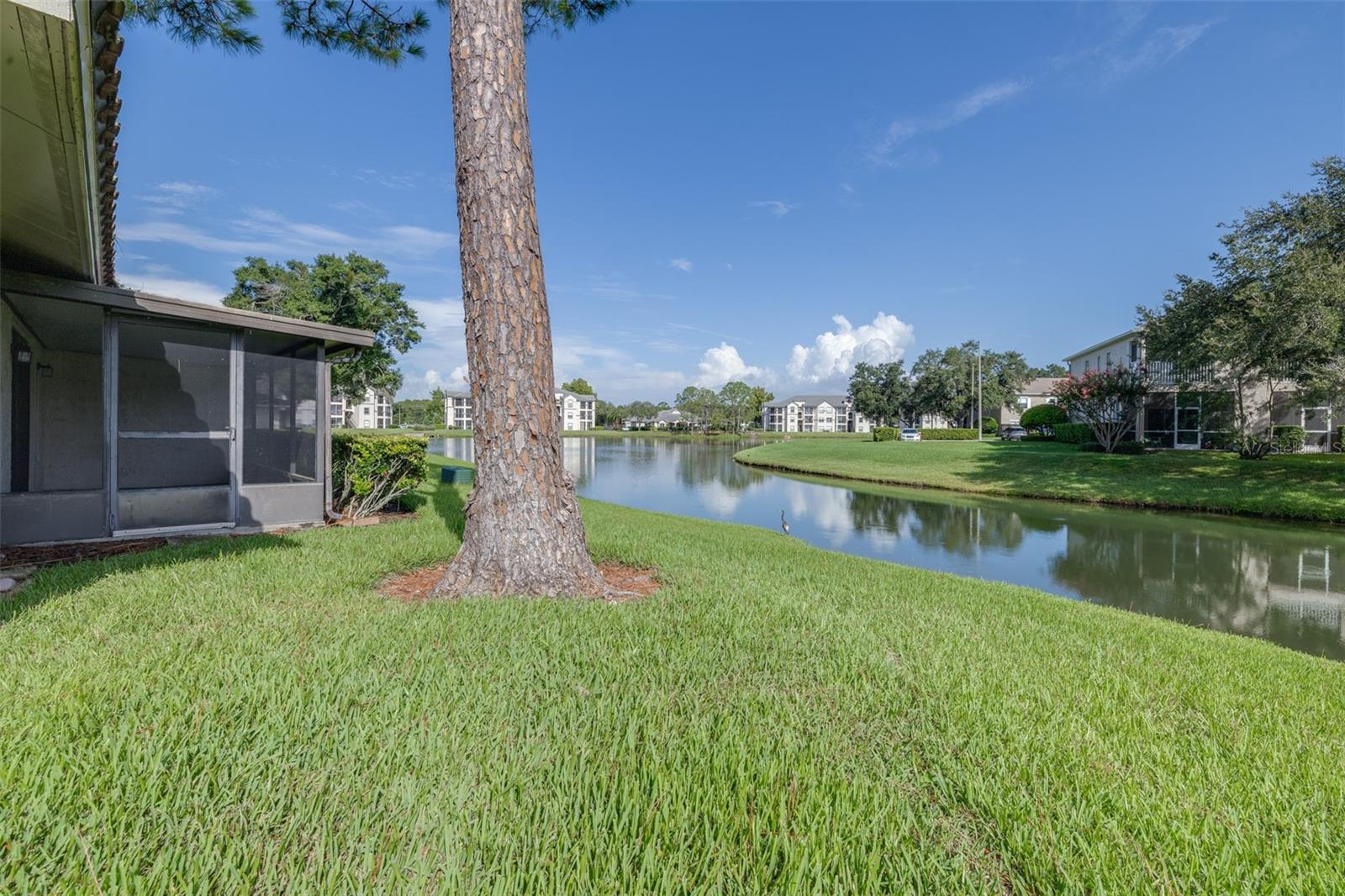 18425 Aintree Ct Property Photo 44