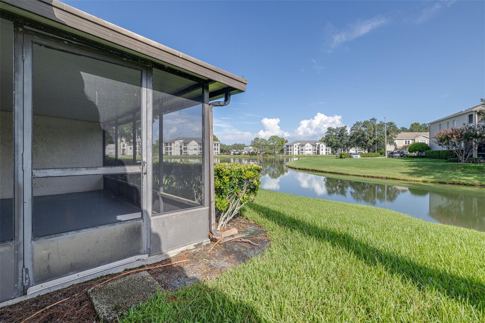 18425 Aintree Ct Property Photo 45