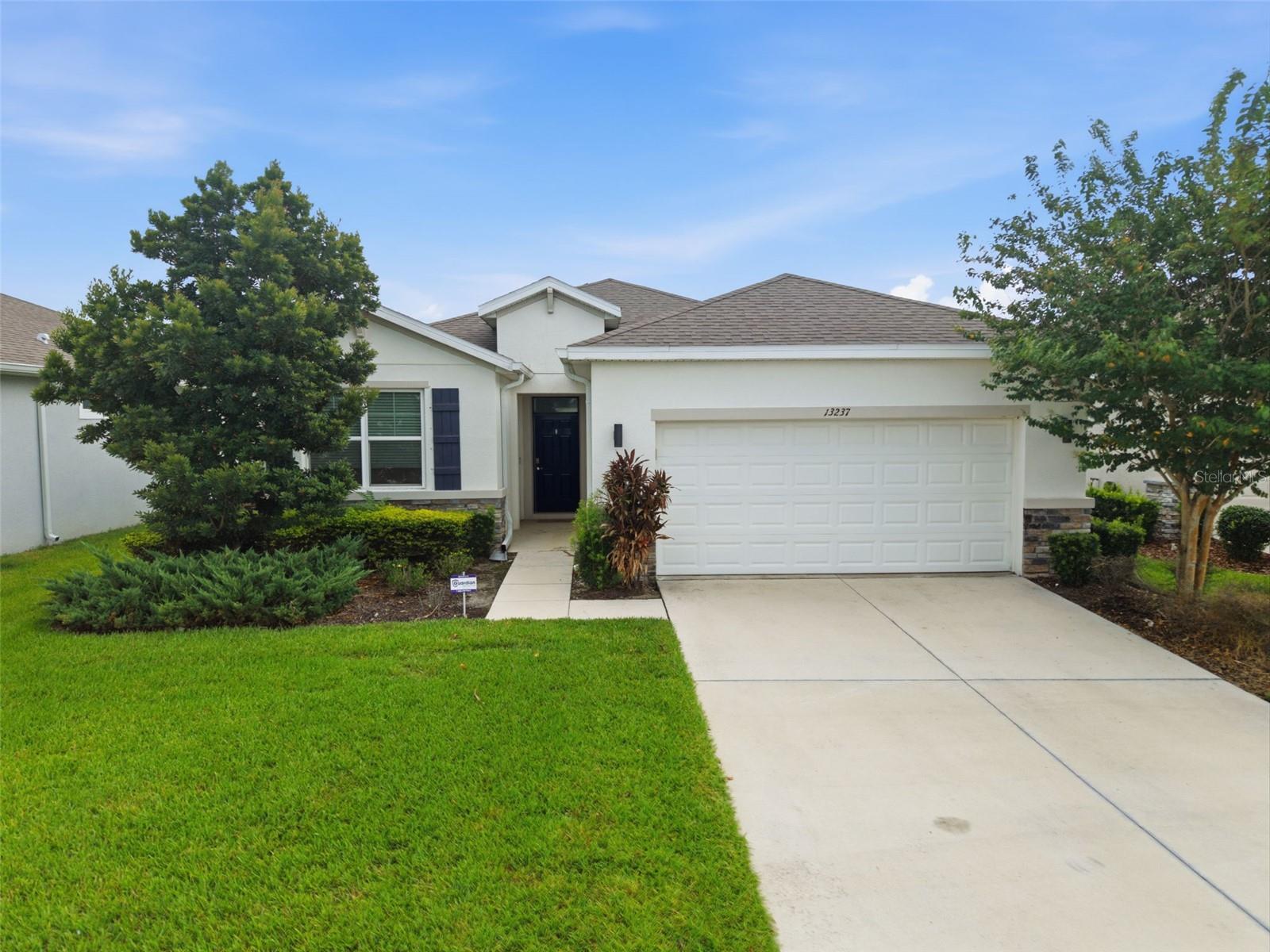 13237 Waterleaf Garden Cir Property Photo 1