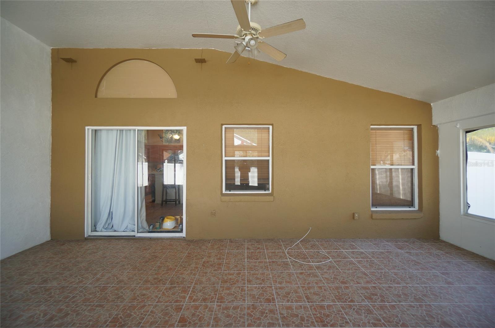 6921 Jamestown Manor Dr Property Photo 5
