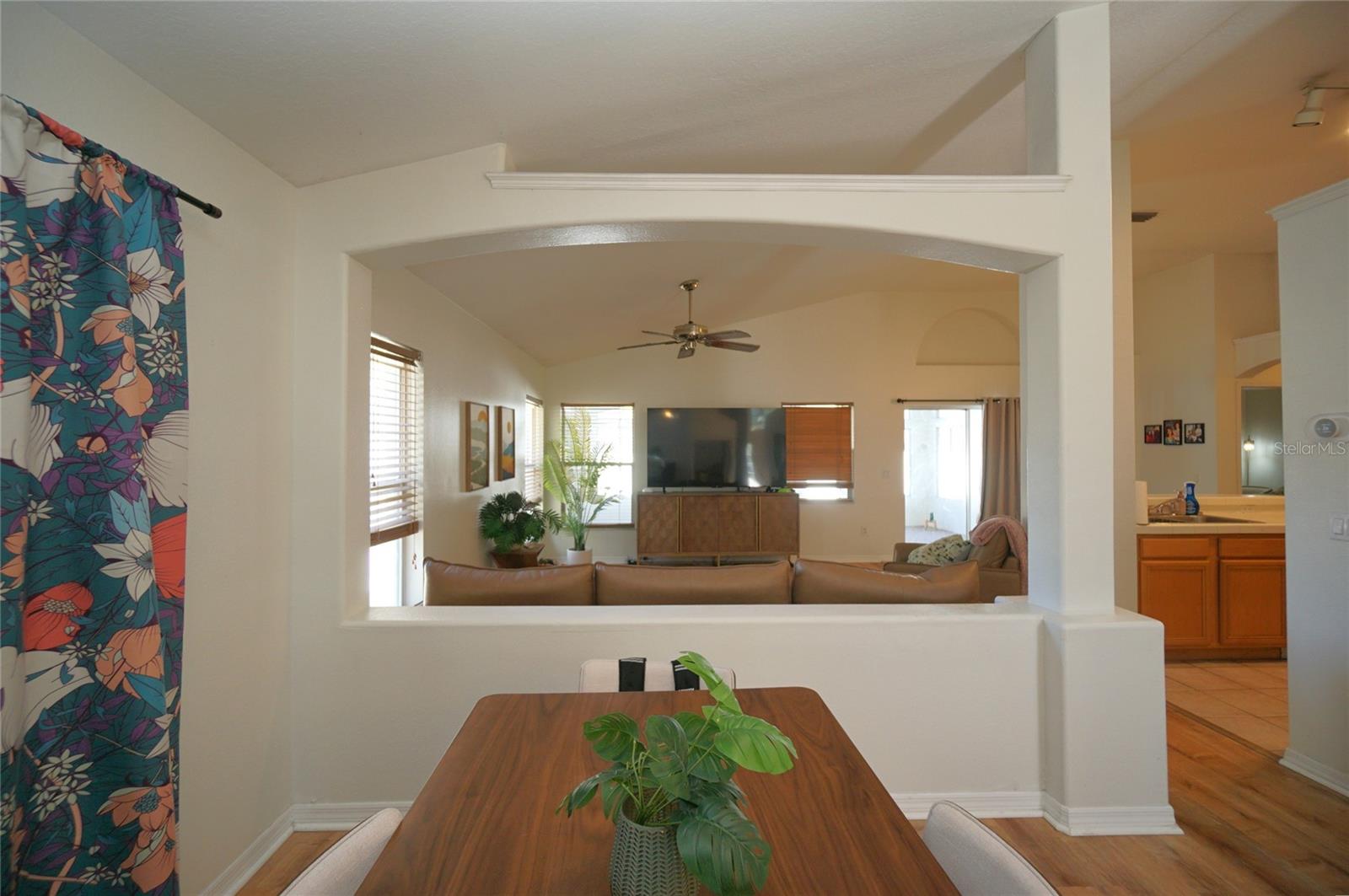 6921 Jamestown Manor Dr Property Photo 8
