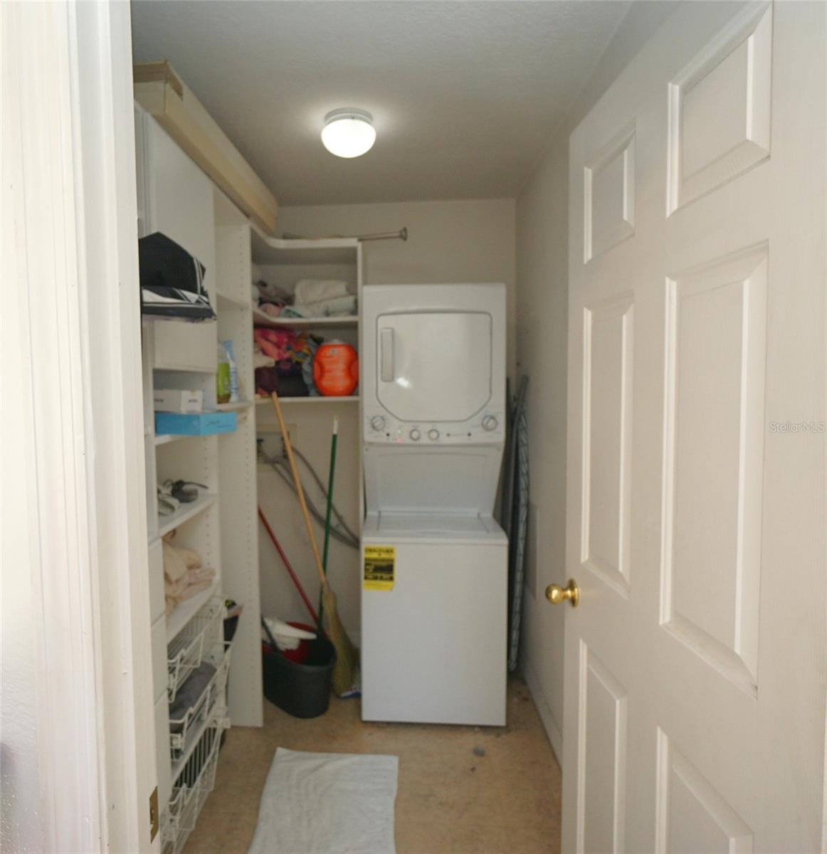 6921 Jamestown Manor Dr Property Photo 14