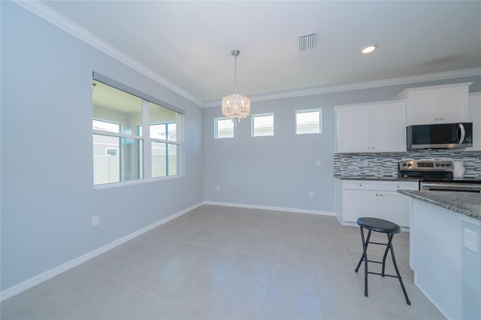 1092 Pipestone Pl Property Photo 18