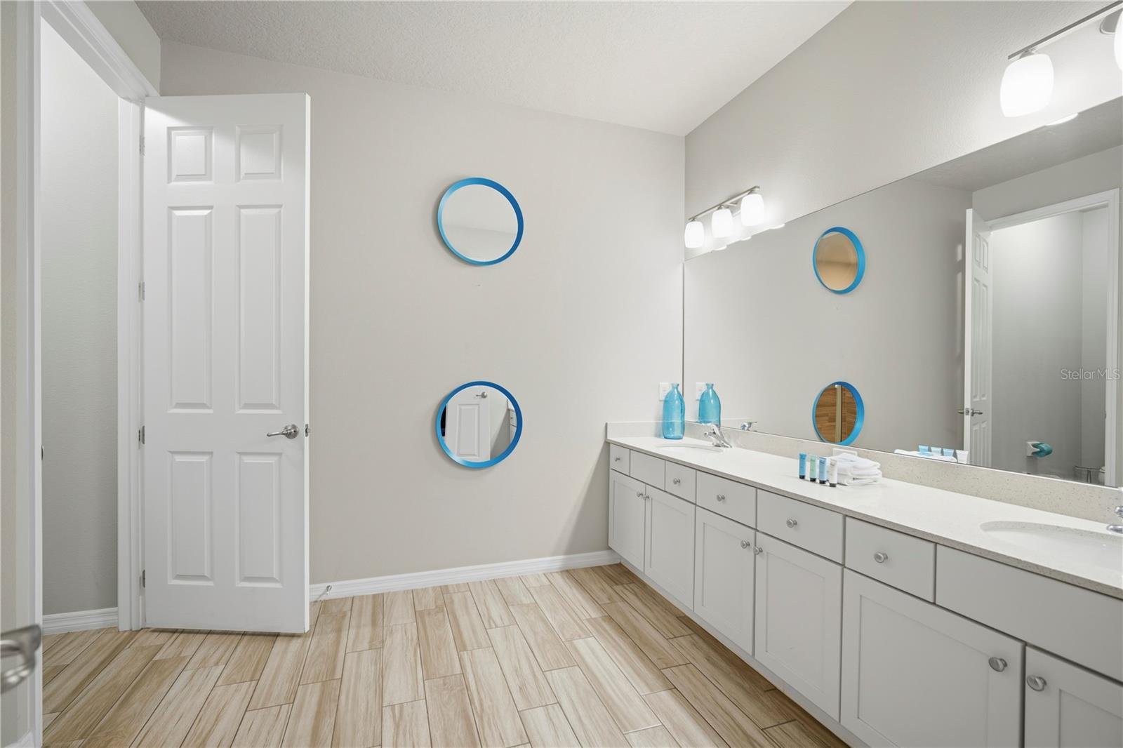 4007 Oakrise Loop Property Photo 46
