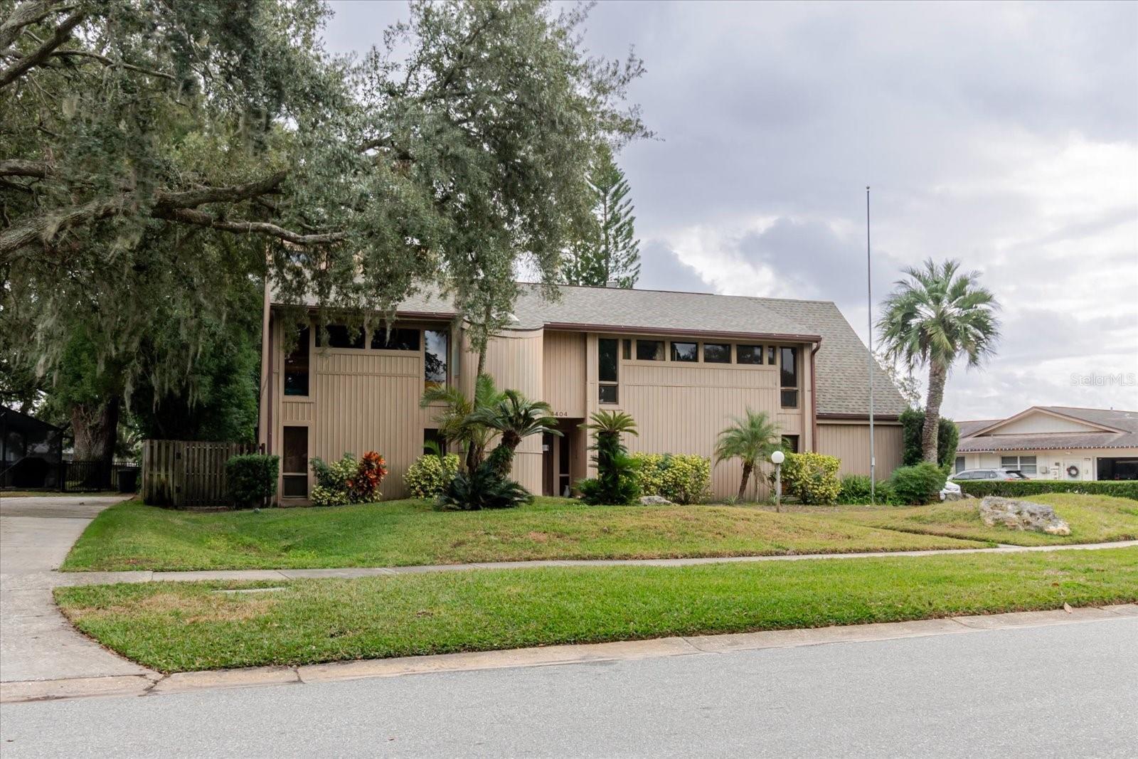 4404 Old Orchard Dr Property Photo 3