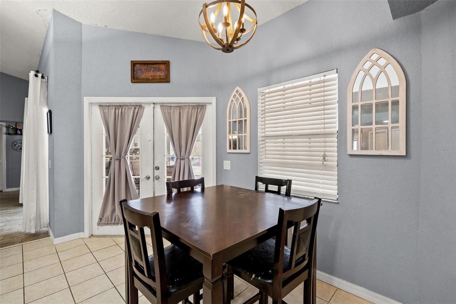13499 Bruni Dr Property Photo 8
