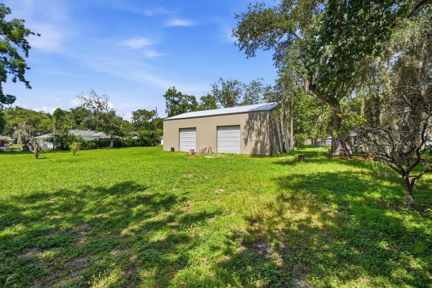 483 Lincoln Ave Property Photo 37