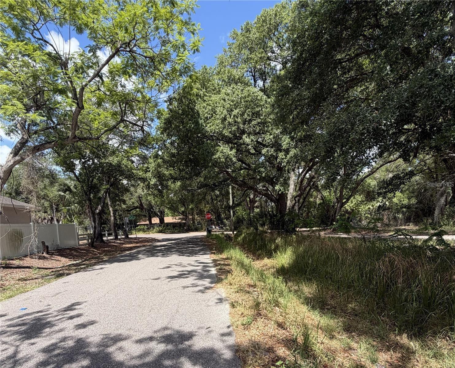 6806 New York Dr #lots A,b,c Property Photo 4