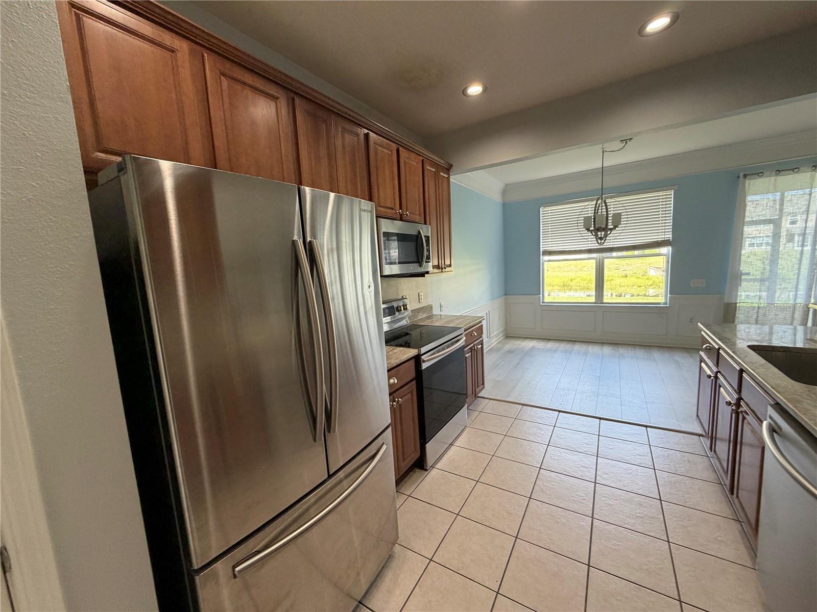 4639 Pond Ridge Dr Property Photo 5
