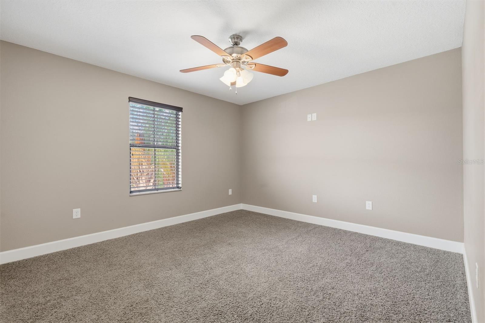 1120 Maza Pl Property Photo 47