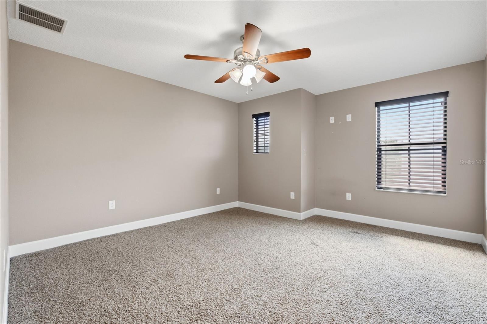 1120 Maza Pl Property Photo 48