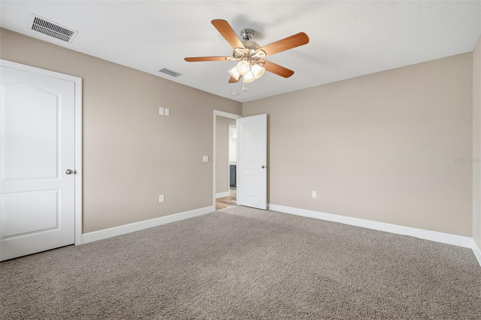 1120 Maza Pl Property Photo 53