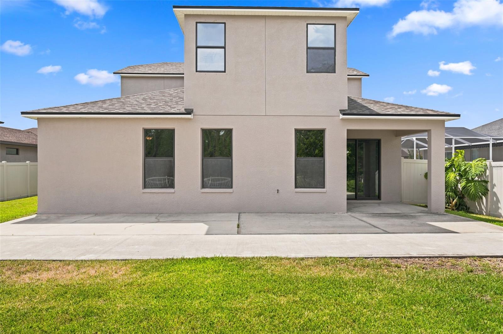 1120 Maza Pl Property Photo 61