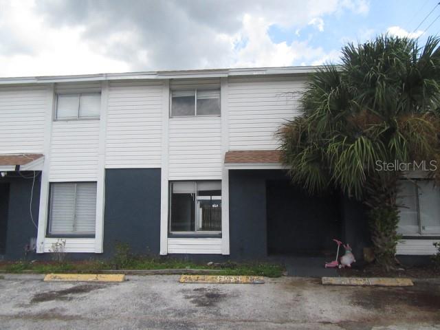 13054 N 20th St Property Photo 1