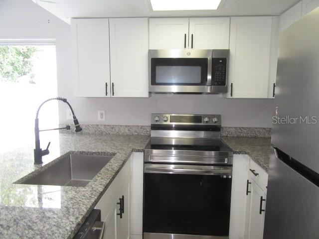 13054 N 20th St Property Photo 6