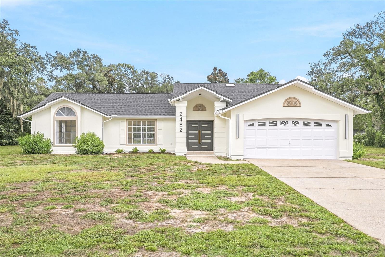 2462 Stephanie Dr Property Photo 1
