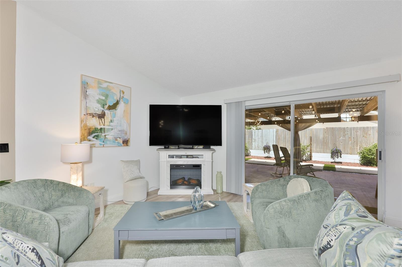 13403 Beechberry Dr Property Photo 9