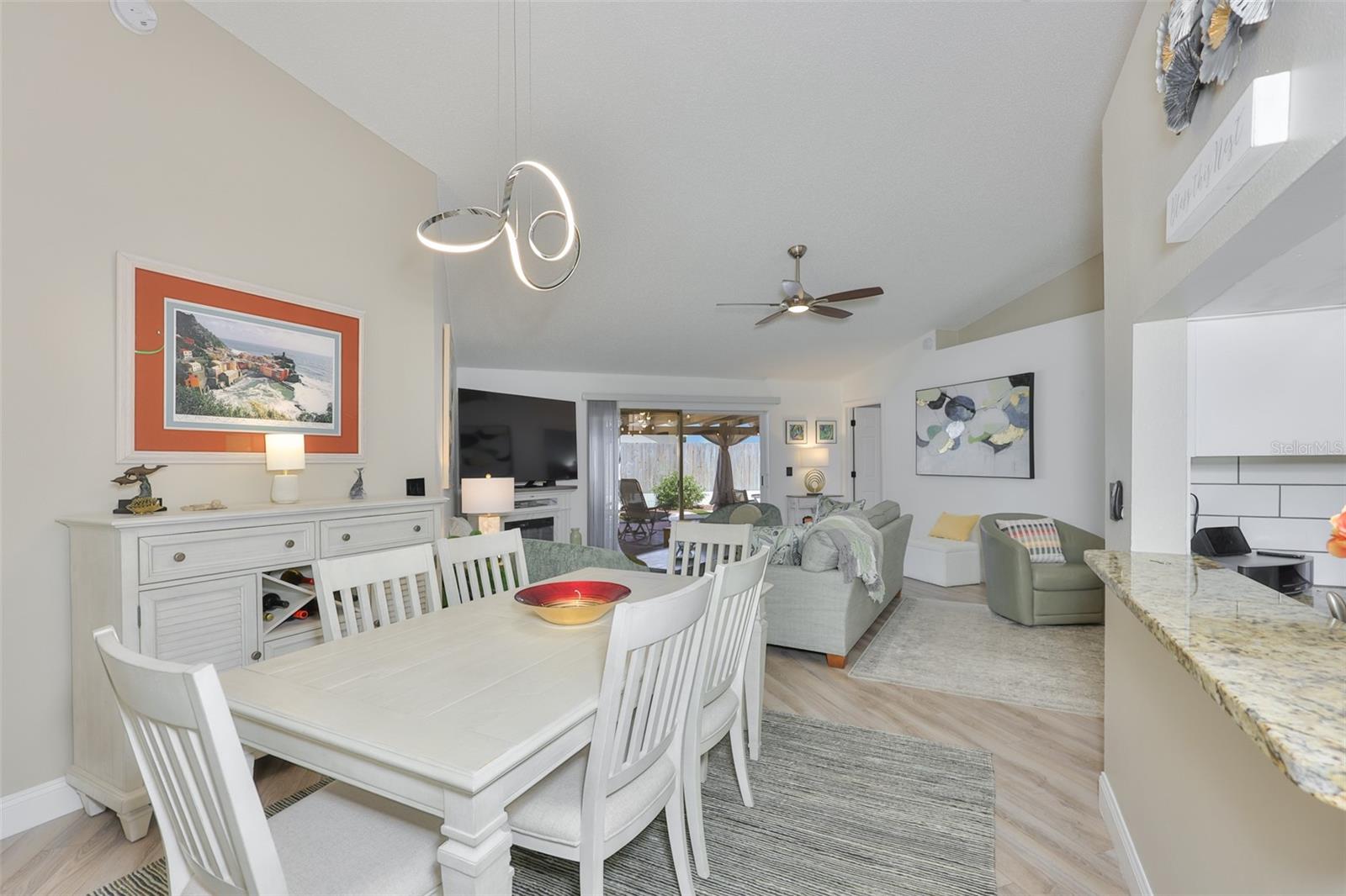 13403 Beechberry Dr Property Photo 10
