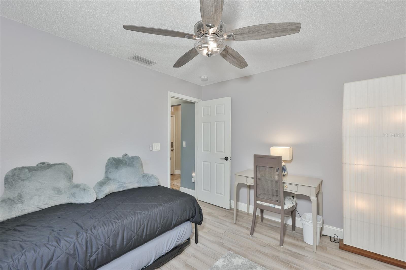 13403 Beechberry Dr Property Photo 29
