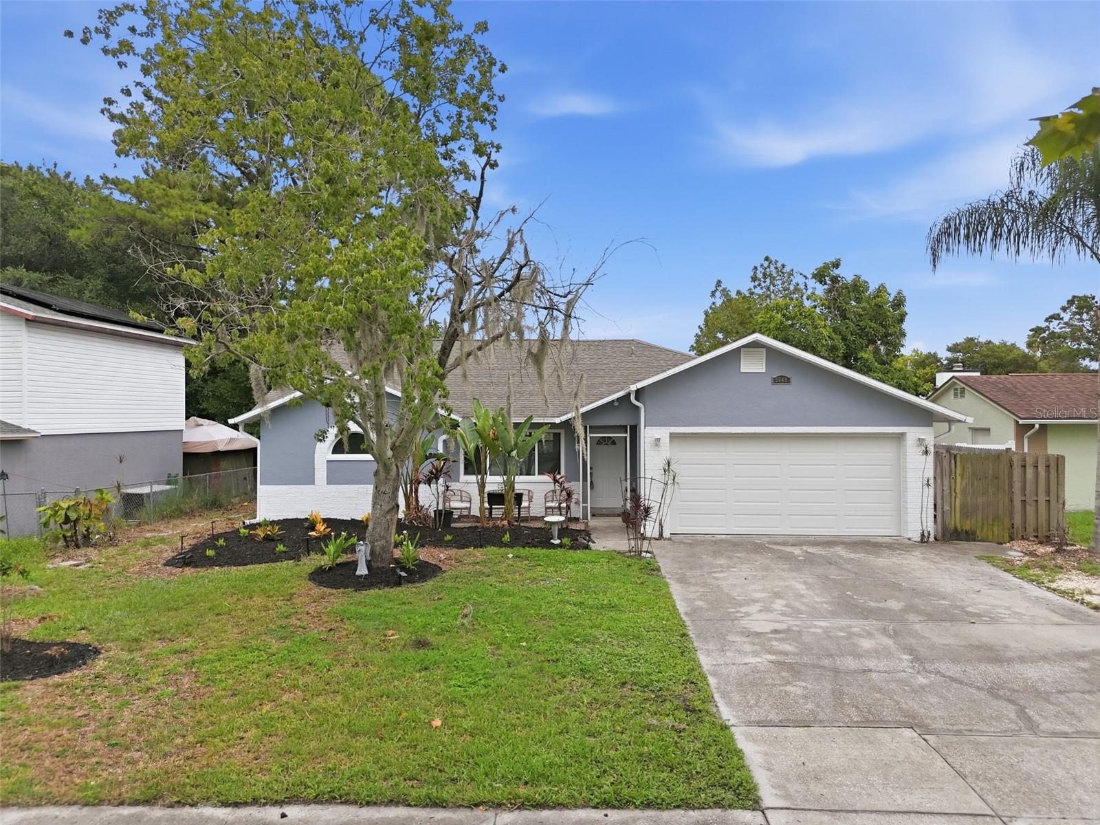 5048 Muriel Ln Property Photo 1