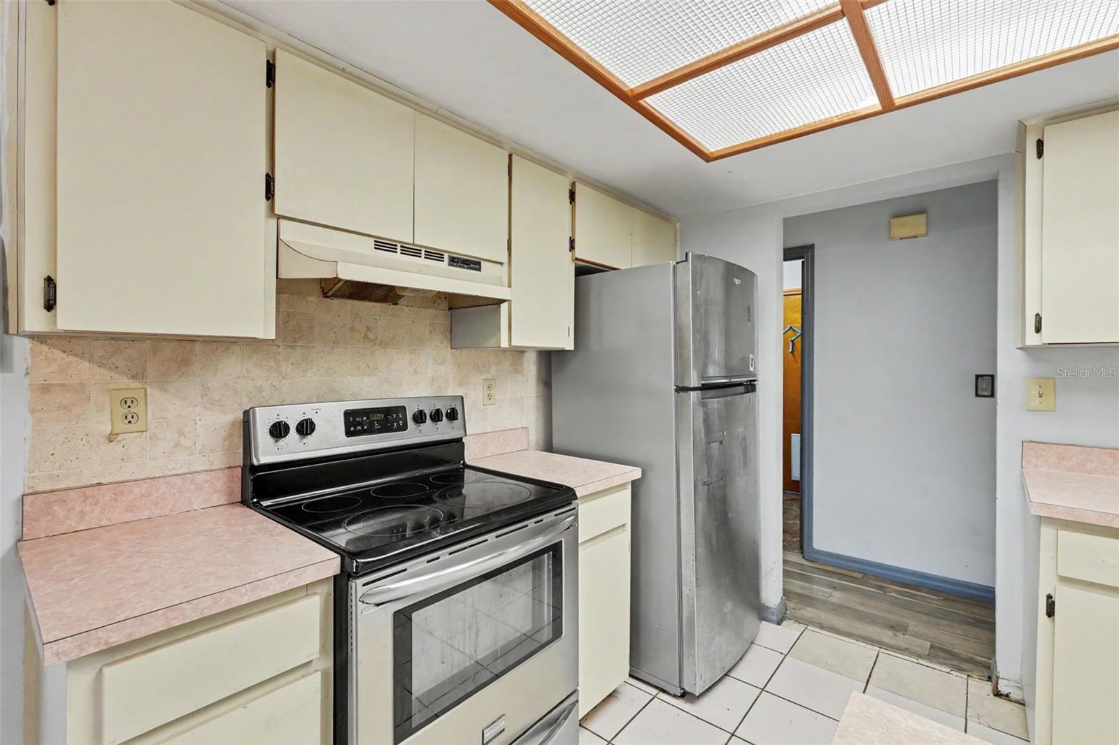 5048 Muriel Ln Property Photo 13