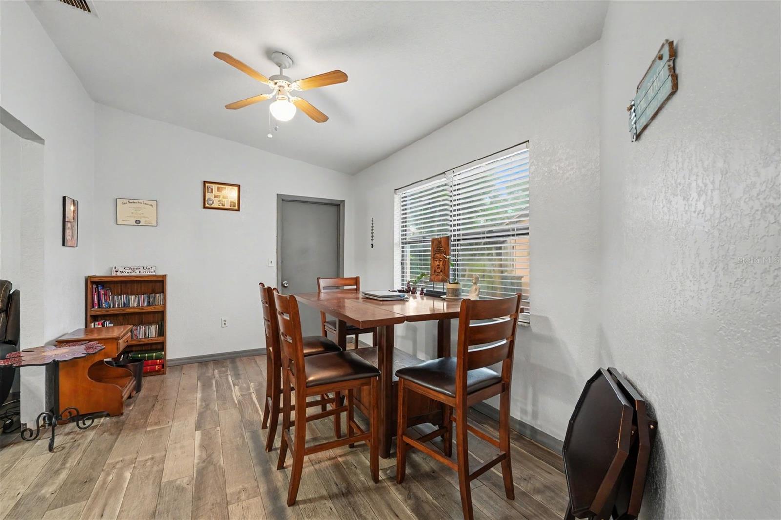 5048 Muriel Ln Property Photo 19
