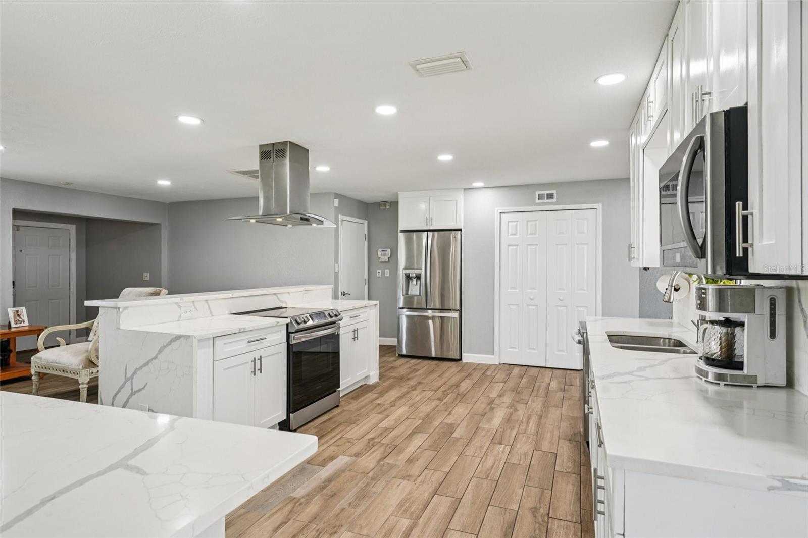 6010 Bayou Grande Blvd Ne Property Photo 18