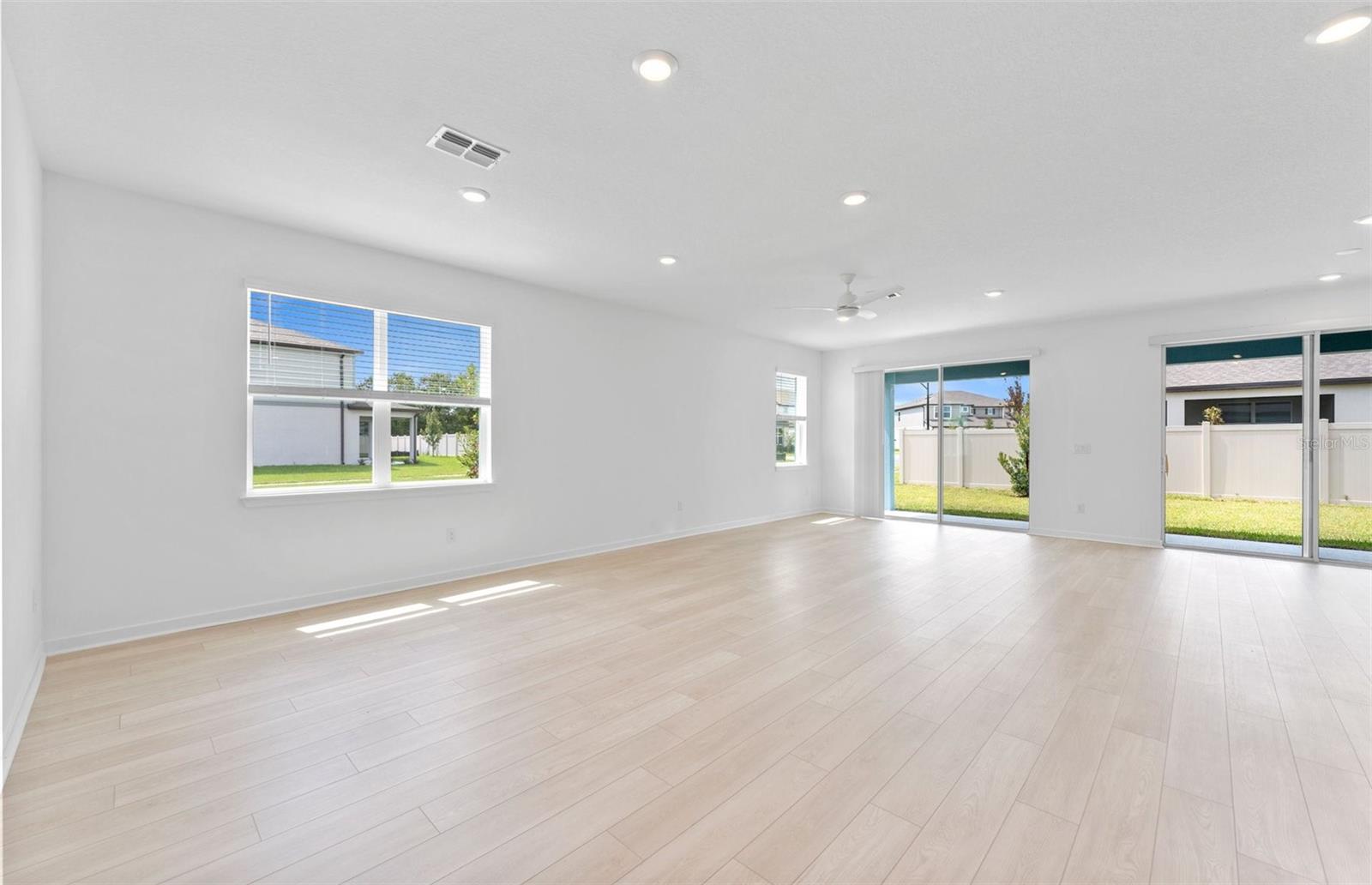 37405 Clinch Cir Property Photo 5