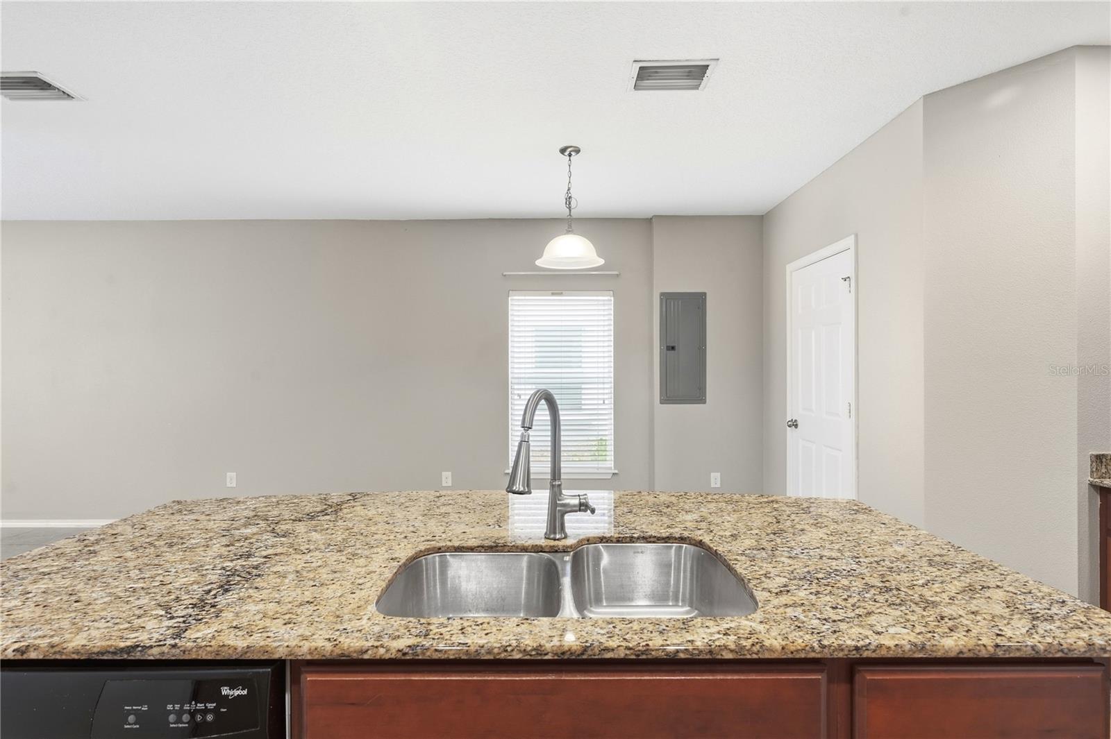 4715 Chatterton Way Property Photo 19