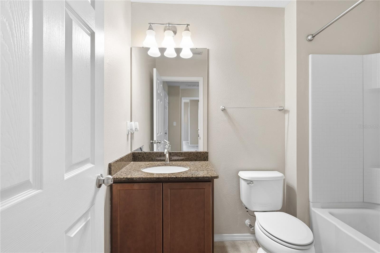 4715 Chatterton Way Property Photo 32