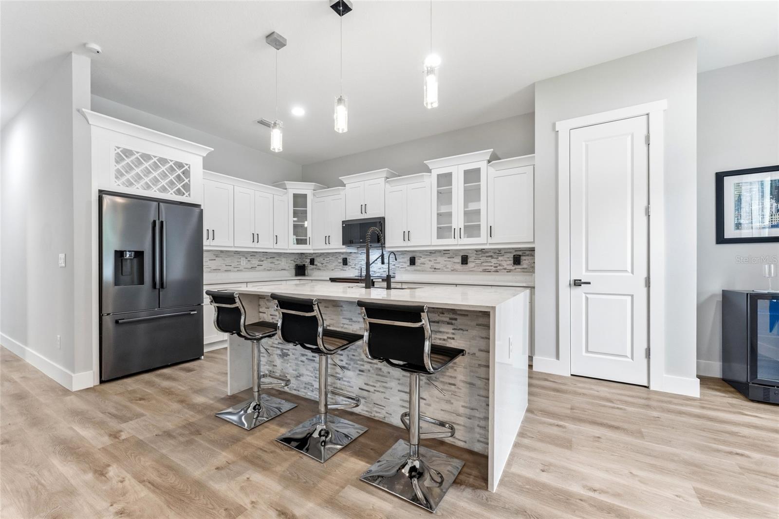 9714 Van St Property Photo 12