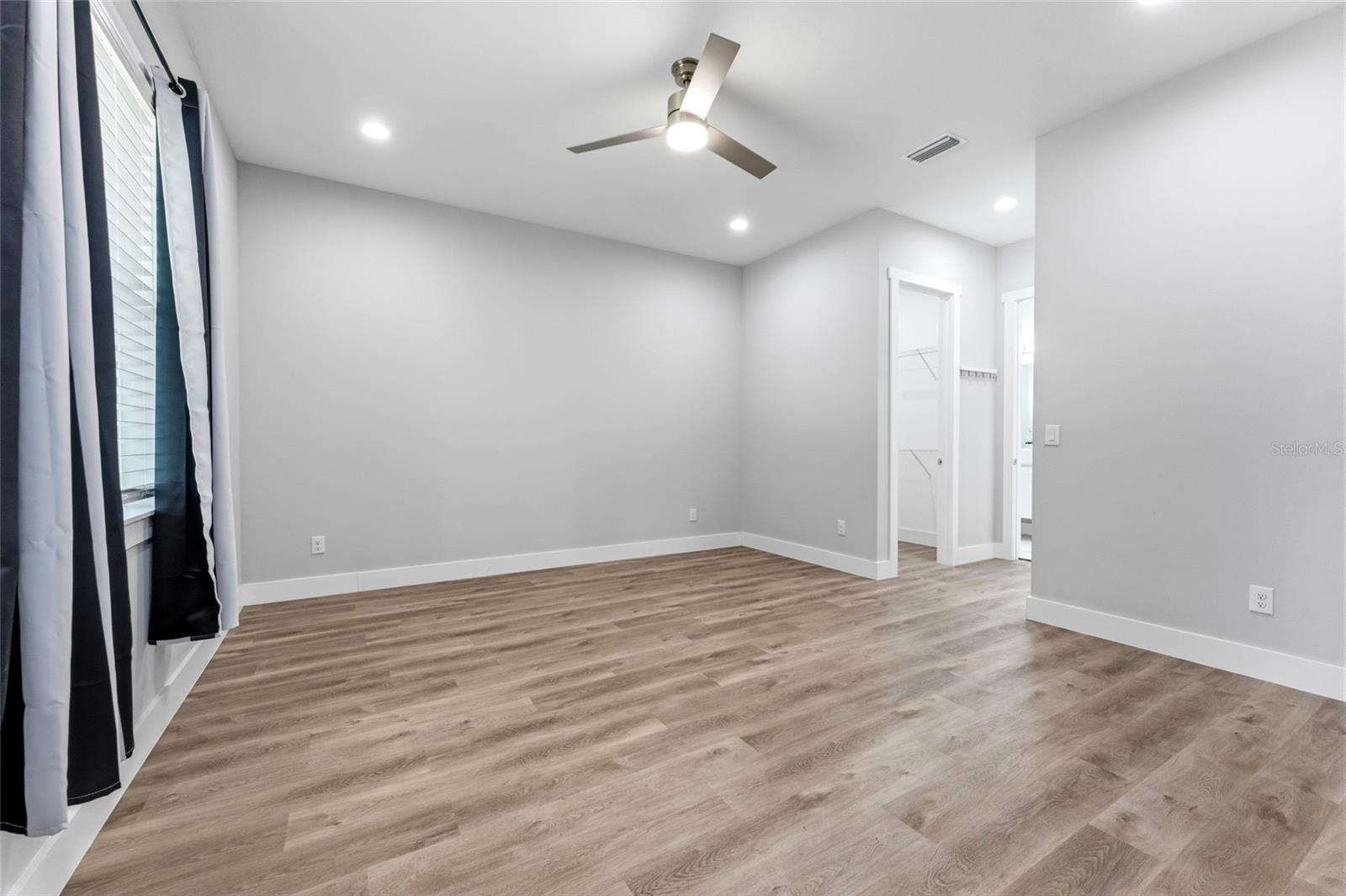 9714 Van St Property Photo 20