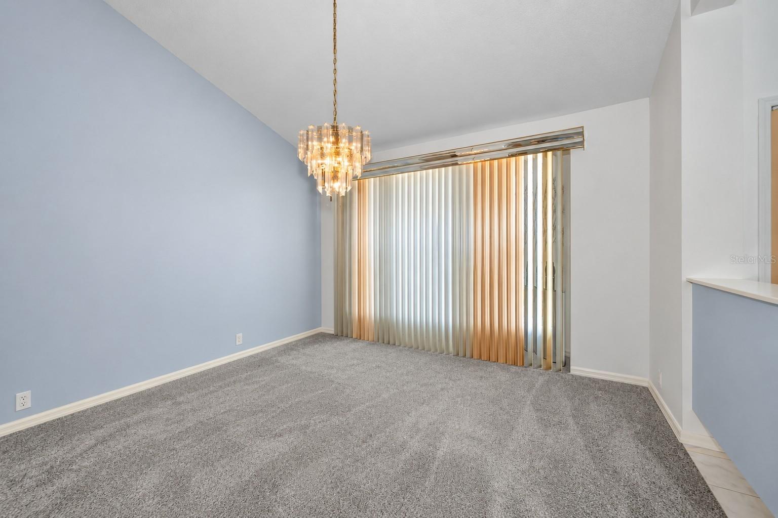 7405 Evesborough Ln Property Photo 7