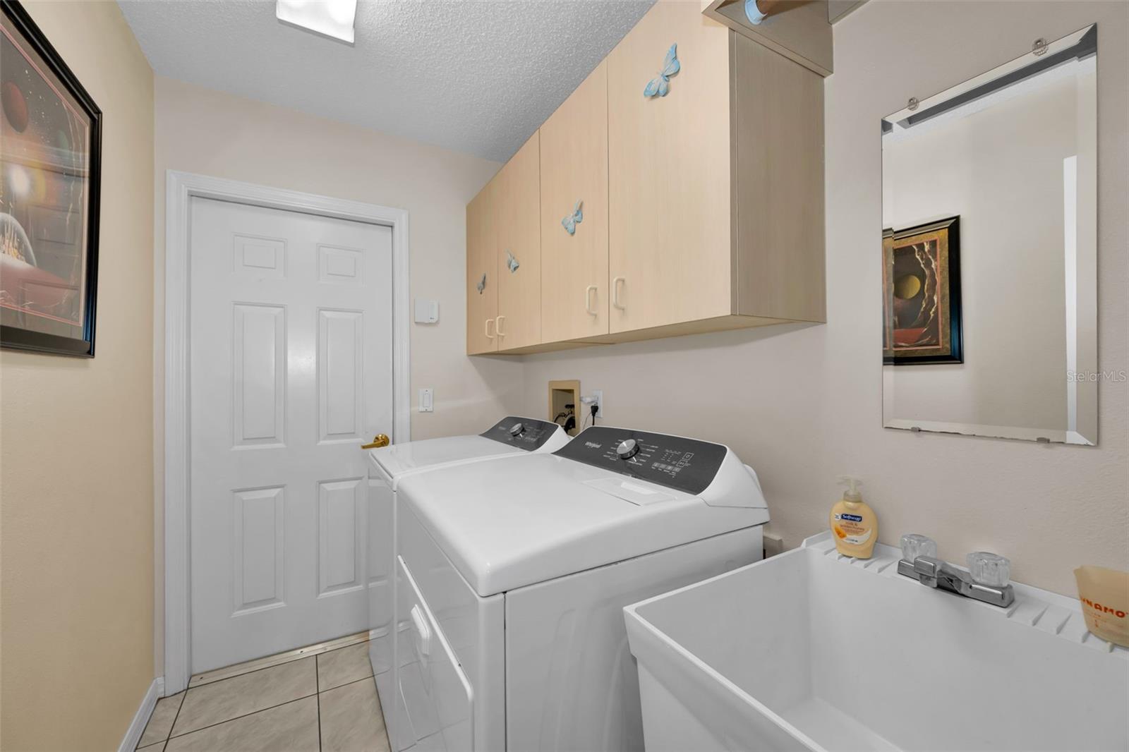 7405 Evesborough Ln Property Photo 15