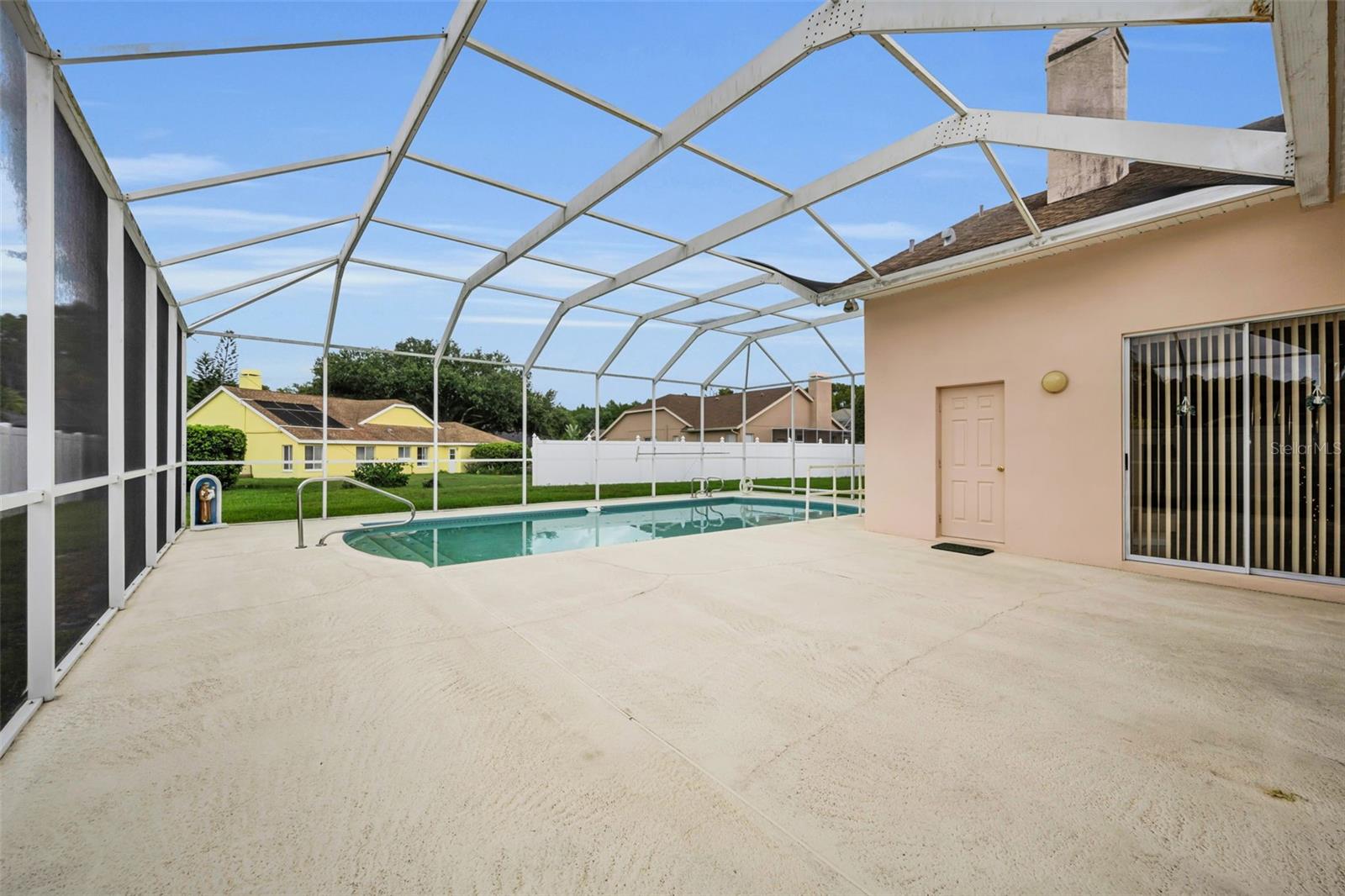 7405 Evesborough Ln Property Photo 18