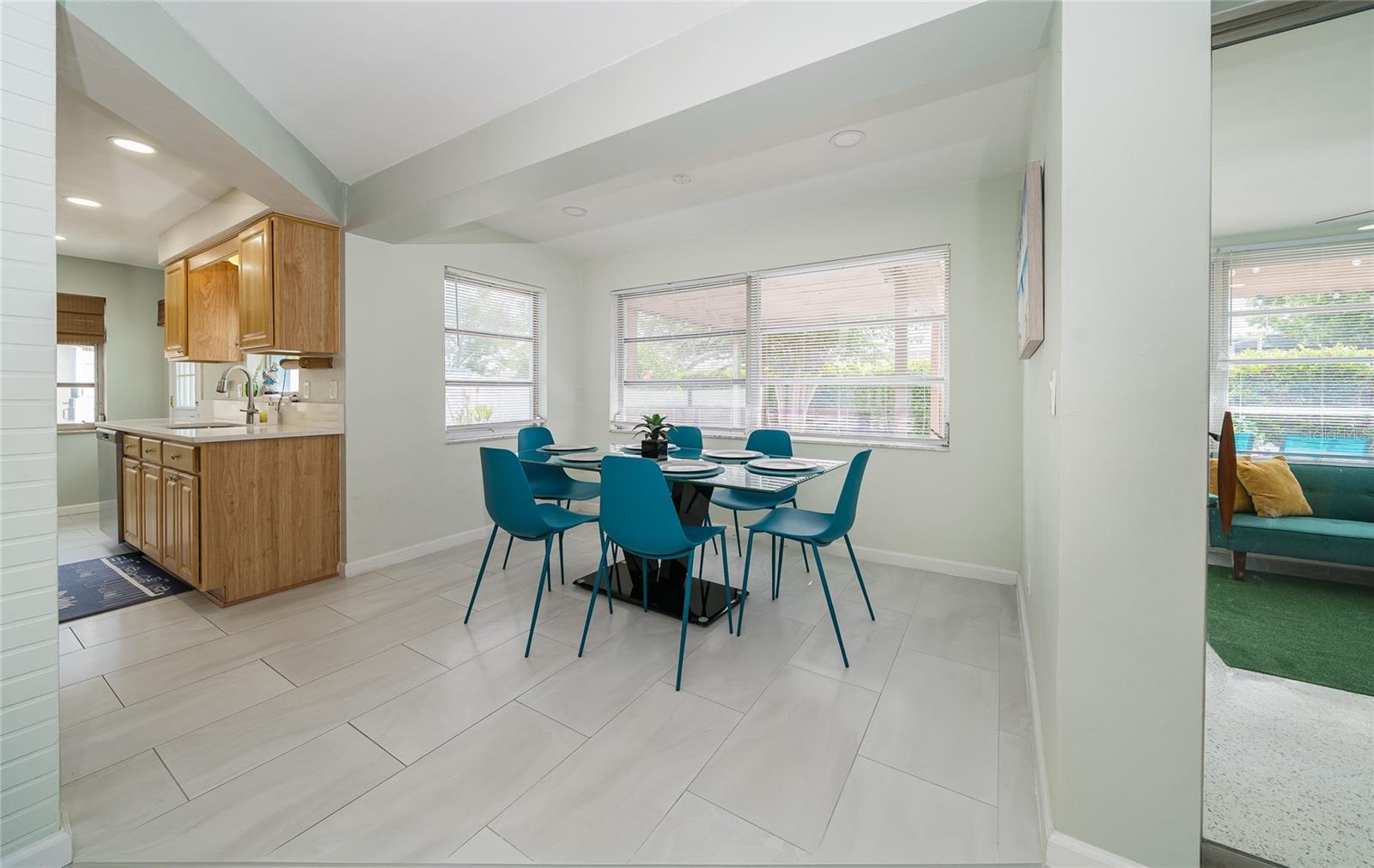 2063 Dunston Cove Rd Property Photo 5