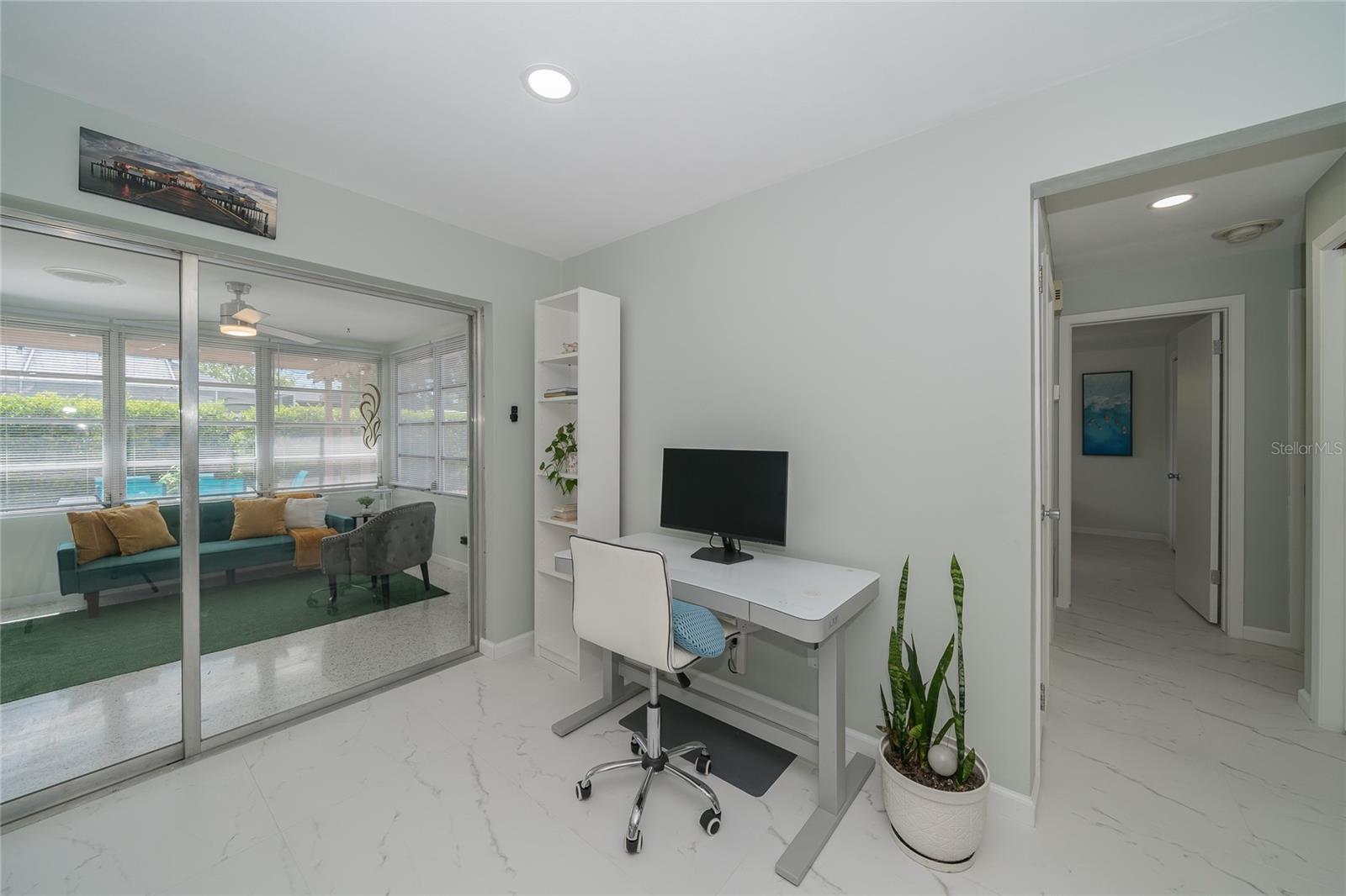 2063 Dunston Cove Rd Property Photo 8